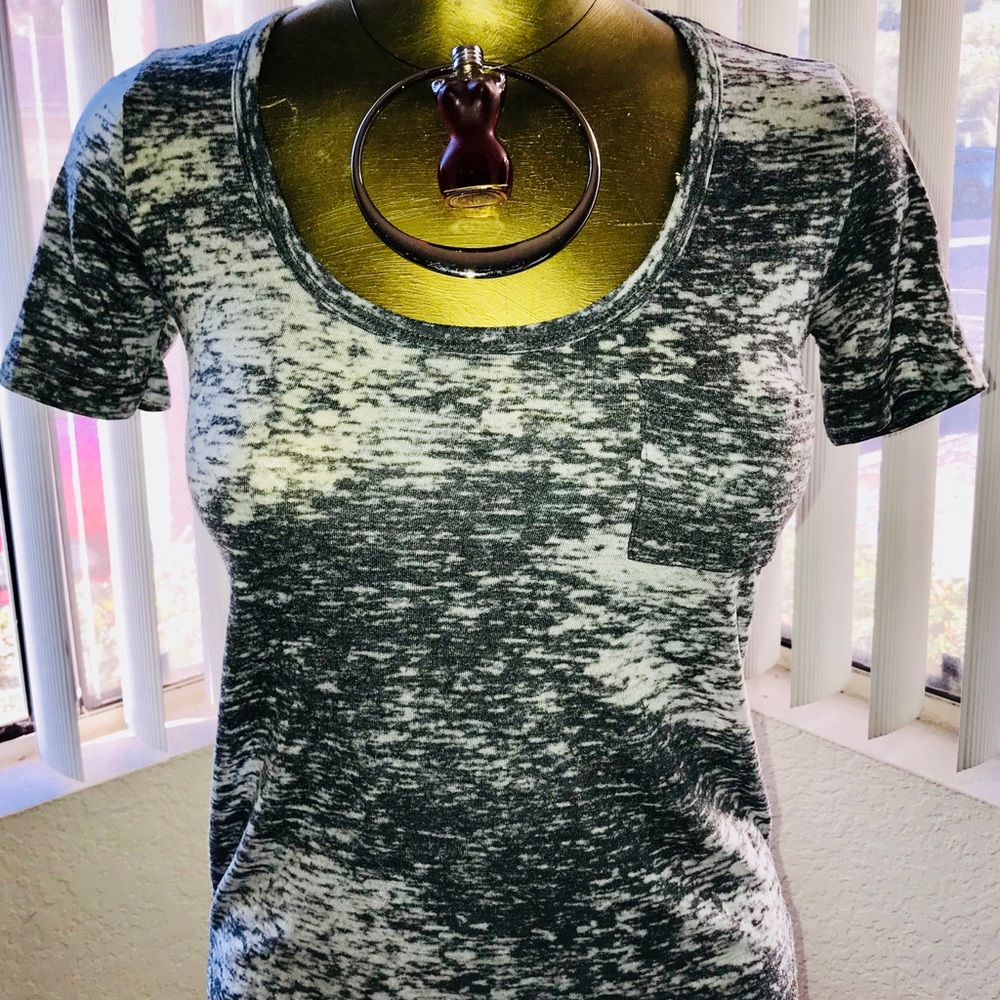 Black & White Stonewashed Distressed Look TEE S